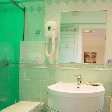 Degli Aranci Gasthof 4*