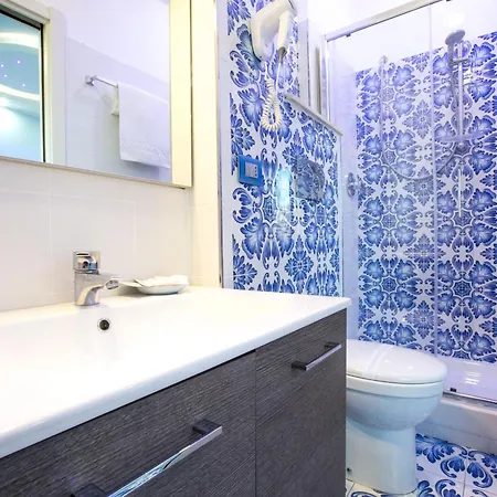 招待所 Degli Aranci 4*